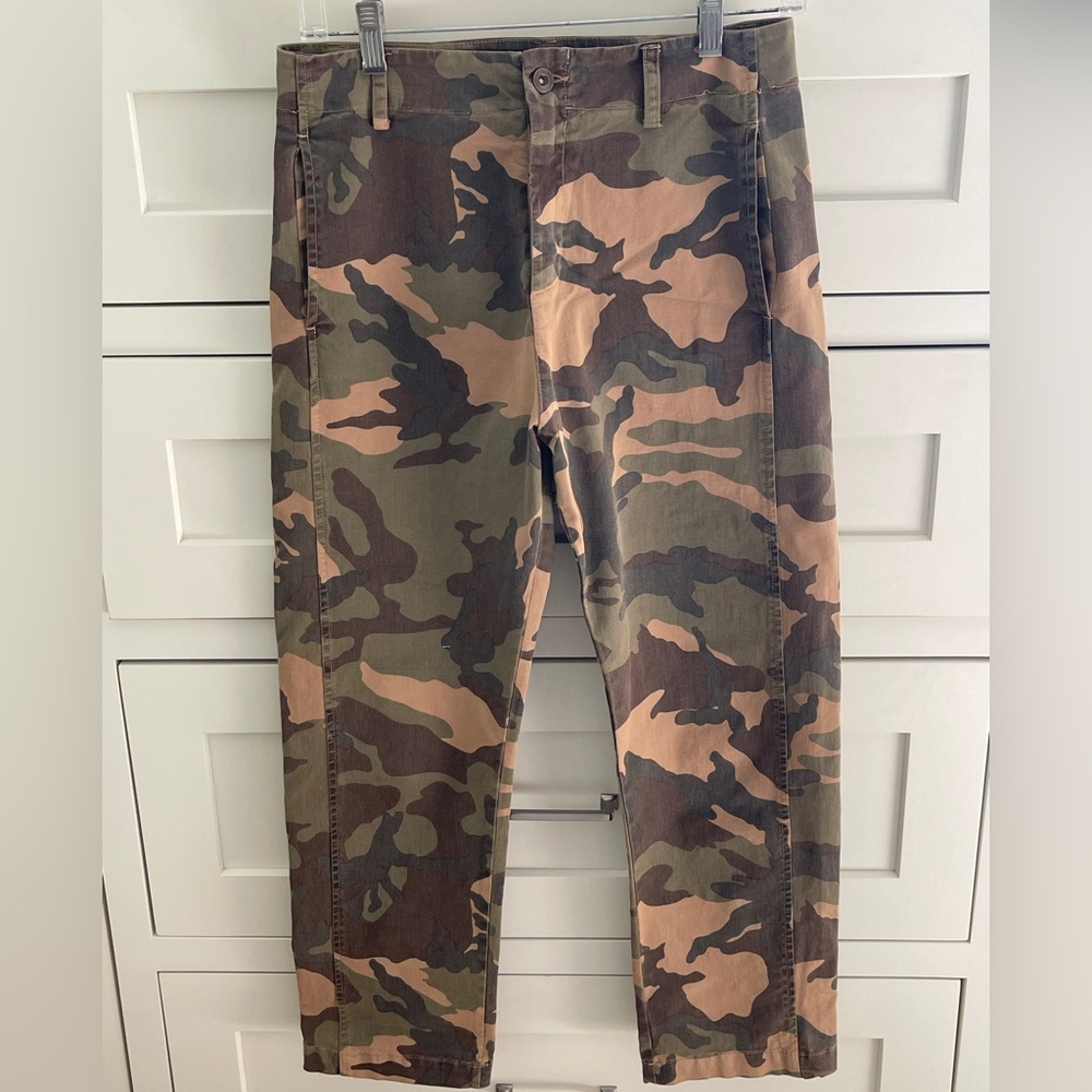 Baci Women’s camouflage pant